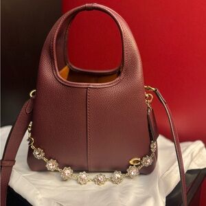 SOLD Coach Lana 23 in Merlot❤️